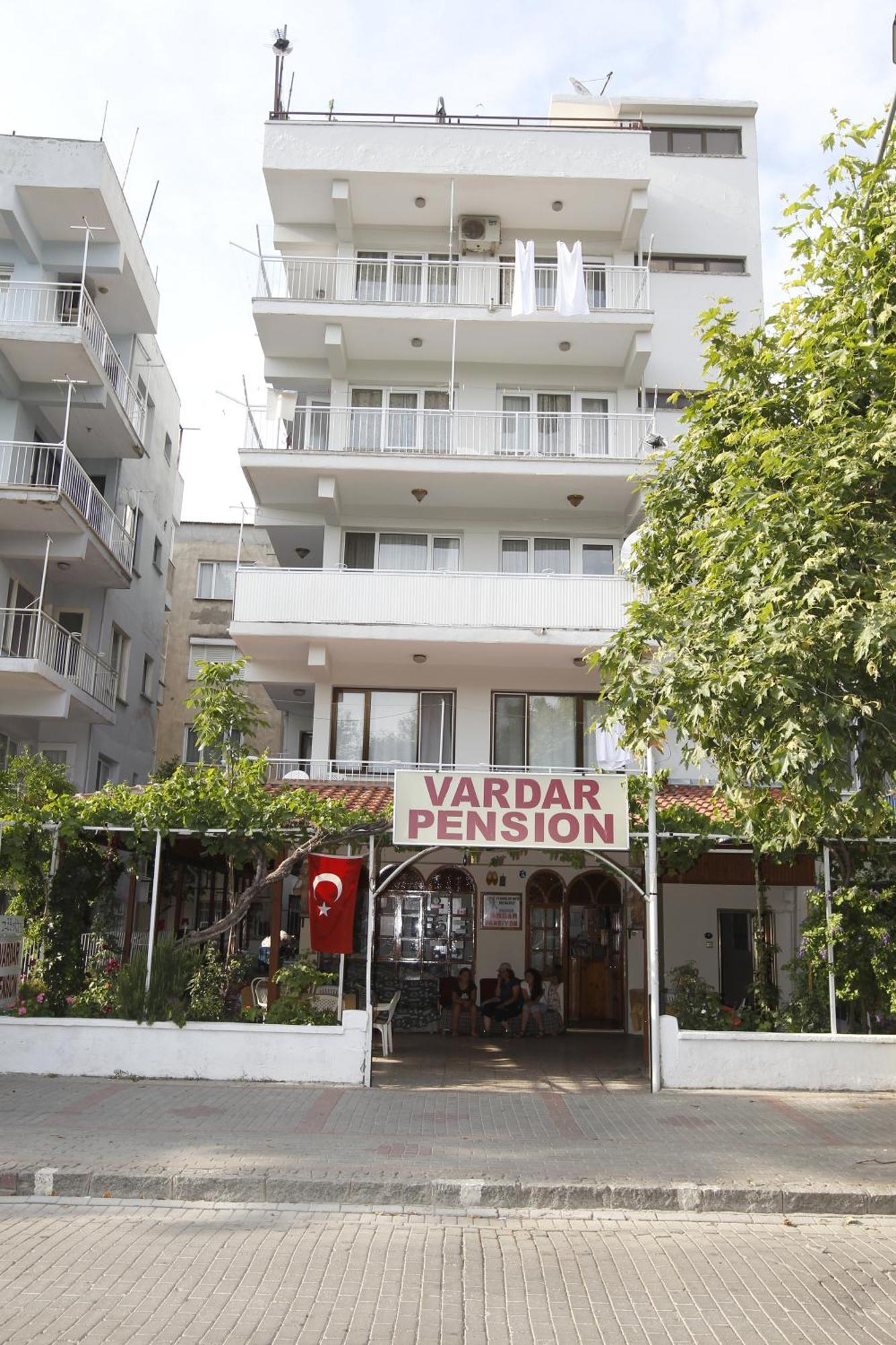 סלצ'וק Vardar Pension מראה חיצוני תמונה